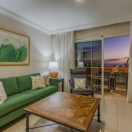 Apartment - Beautiful Views - By Feel Your Holidays *